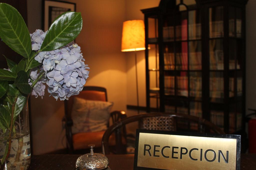 Hotel Palacio Conde Toreno Salas  Eksteriør billede